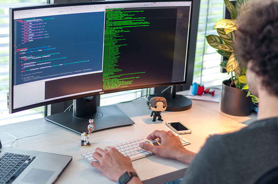 Hiring The Right Mobile App Developers Made Easy